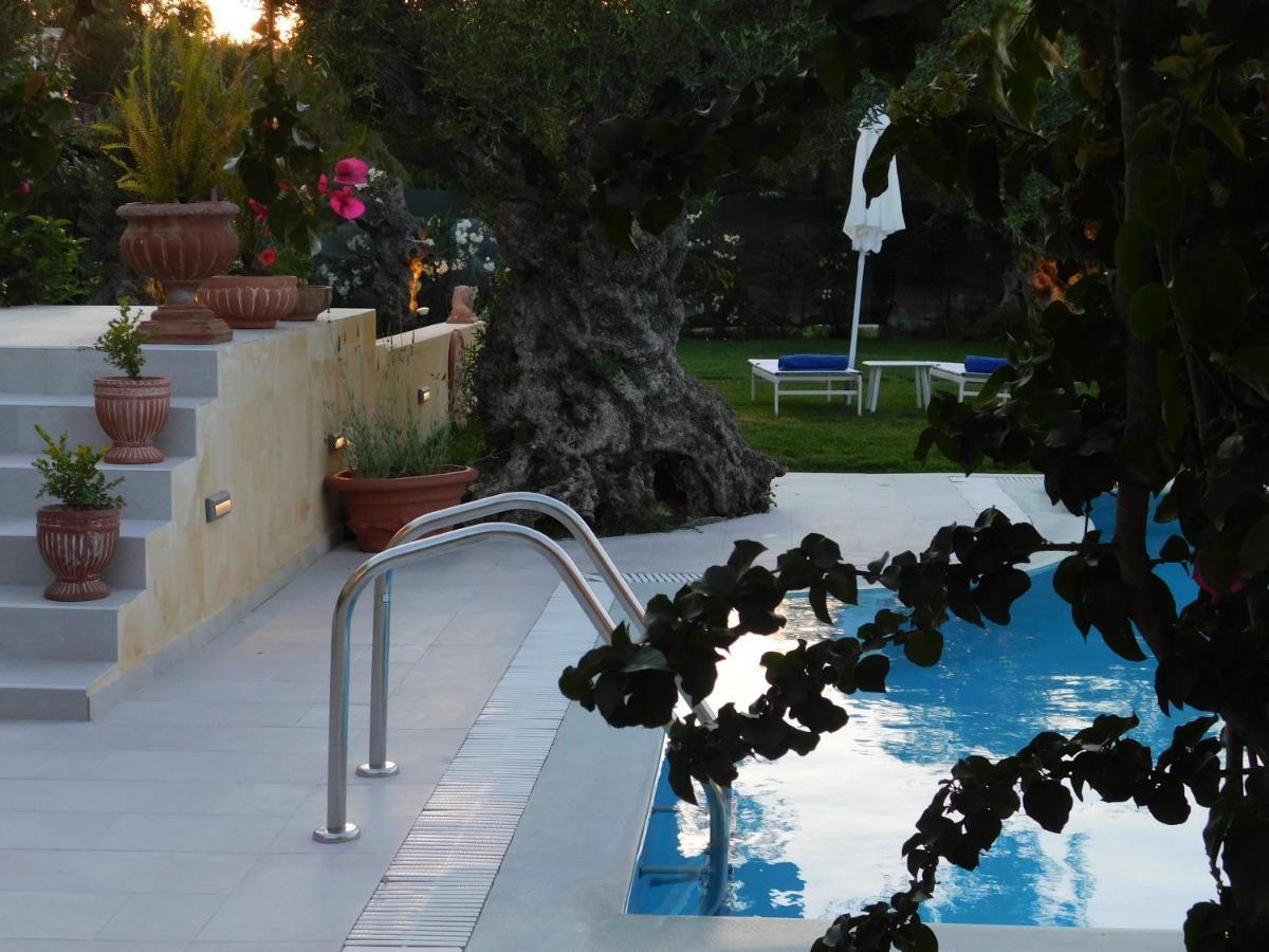 Orea Superior Rooms Kypseli المظهر الخارجي الصورة