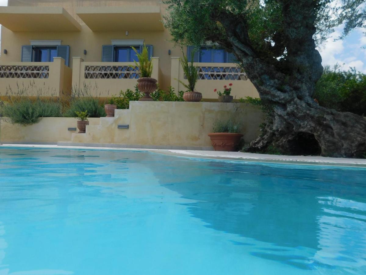 Orea Superior Rooms Kypseli المظهر الخارجي الصورة