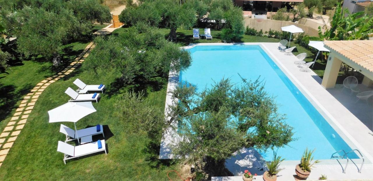 Orea Superior Rooms Kypseli المظهر الخارجي الصورة